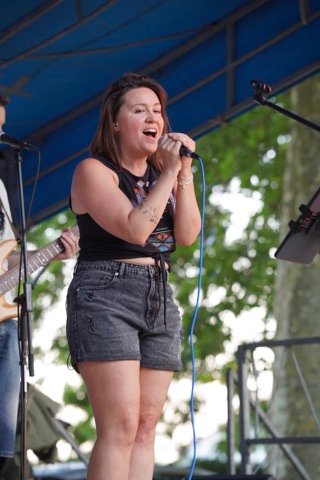 Maryline en concert au Parc en Fête de Nangis