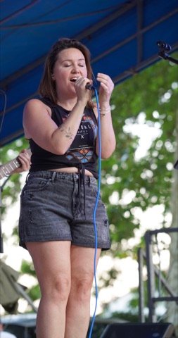 Maryline en concert au Parc en Fête de Nangis