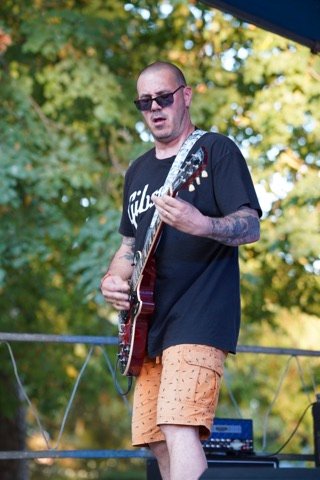 Nico en concert au Parc en Fête de Nangis