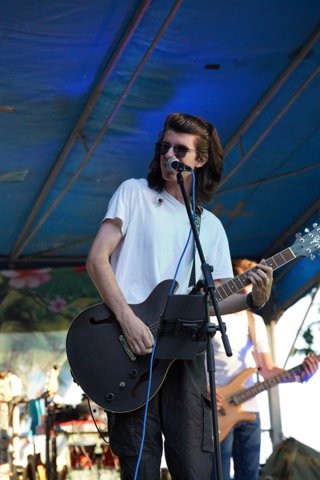 Killian en concert au Parc en Fête de Nangis